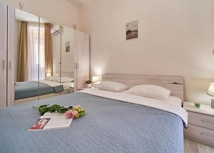 Dreams In La Sables d'or